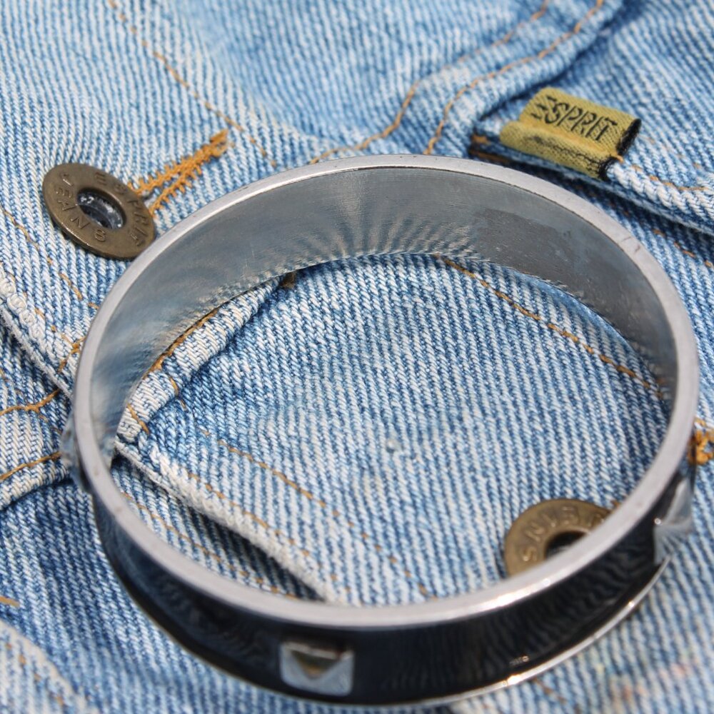 80s Vintage Silver/Black Metal Stud Bangle Bracelet - Picture 4 of 6